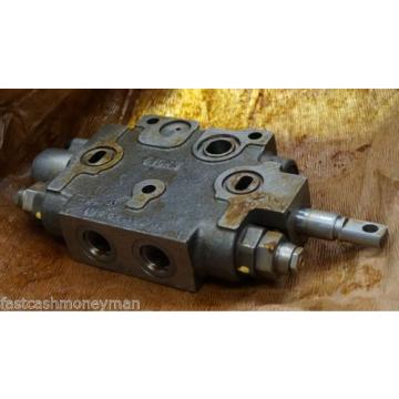 OSHKOSH India Canada MILITARY TRUCK HYDRAULIC VALVE 16-02-552-248 2CX109 4810-01-226-2224