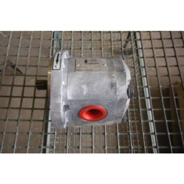 REXROTH France Dutch   IPF2G2-40B/016 RRISMR HYDRAULIC PUMP  USED