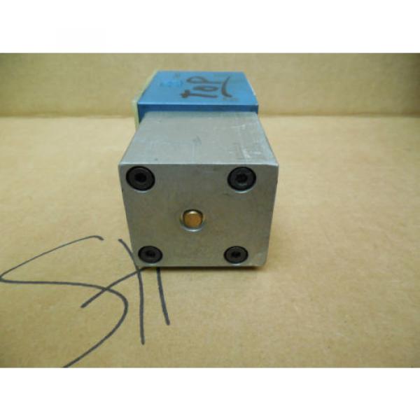 Mannesmann Mexico Australia Rexroth Solenoid Valve 4WP6C52/N/5 4WP6C52N5 RR00885051 Used #4 image